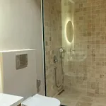Edra House Hotel *