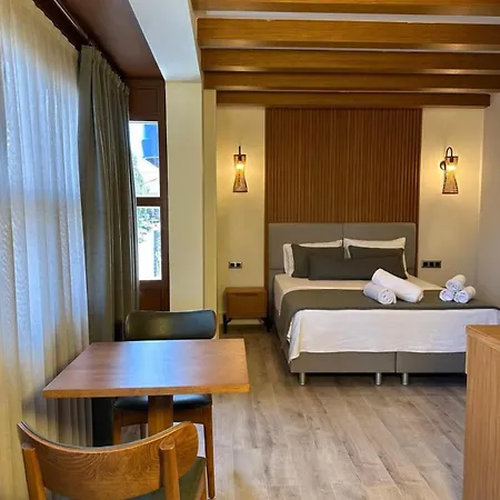 호텔 Edra House