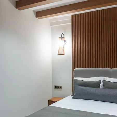 Edra House * 阿拉恰特
