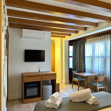 Edra House ホテル *